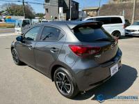 Mazda MAZDA2 2023