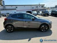 Mazda MAZDA2 2023