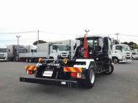 Isuzu Forward 2023