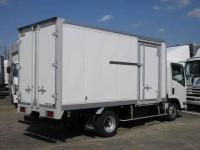 Isuzu ELF 2019