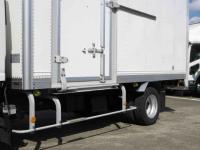 Isuzu ELF 2019
