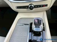 Volvo V60 2025