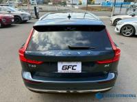 Volvo V60 2025