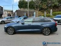 Volvo V60 2025
