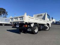Isuzu ELF 2021