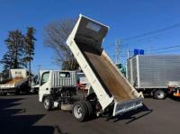 Mitsubishi Canter 2020