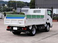 Isuzu ELF 2025