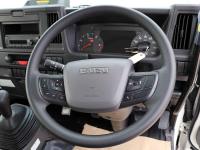 Isuzu ELF 2025