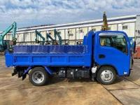 Isuzu ELF 2023