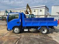 Isuzu ELF 2023