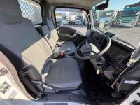 Isuzu ELF 2024