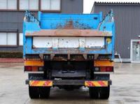 Isuzu Forward 2012