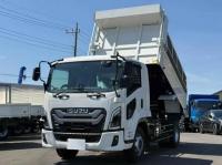 Isuzu Forward 2025