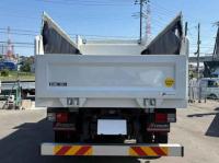 Isuzu Forward 2025