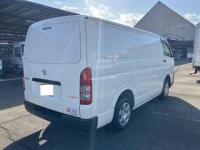 Toyota Hiace 2025