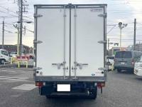 Toyota DYNA 2023