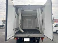 Toyota DYNA 2023