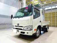 Hino Dutro 2025