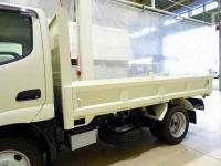 Hino Dutro 2025