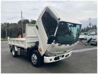 Hino Dutro 2025