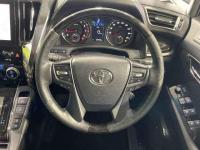 Toyota Alphard 2015