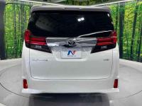 Toyota Alphard 2015