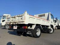 Isuzu ELF 2019