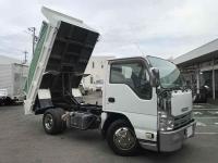 Isuzu ELF 2011
