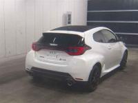 Toyota YARIS 2025