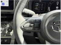 Toyota YARIS 2025