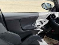 Toyota YARIS 2025