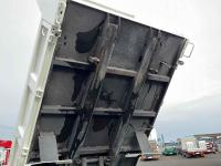 Mitsubishi Canter 2021