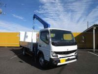 Mitsubishi Canter 2024
