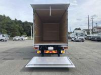 Mitsubishi Canter 2025