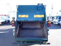 Isuzu Forward 2012
