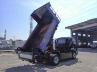 Isuzu Forward 2021