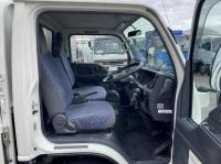 Isuzu ELF 2023