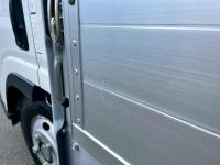 Isuzu ELF 2024
