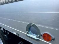 Isuzu ELF 2024