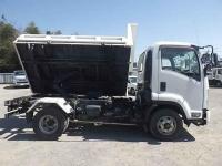 Isuzu Forward 2018