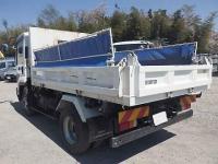 Isuzu Forward 2018