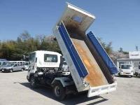 Isuzu Forward 2018