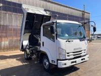 Isuzu Forward 2017