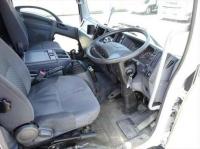 Isuzu Forward 2017