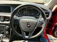Volvo V40 2017