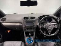 Volkswagen GOLF R 2012