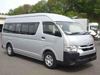 Toyota Hiace Commuter VAN 2021