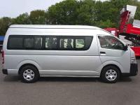 Toyota Hiace Commuter VAN 2021