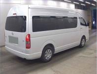Toyota Hiace Commuter VAN 2026