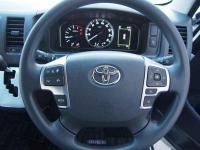 Toyota Hiace Commuter VAN 2026